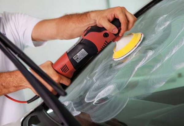 Шлифовка и полировка автомобильных стекол абразивными кругами 3М - фото