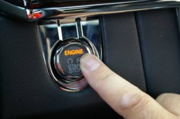 Как правильно заглушить двигатель автомобиля и почему нельзя сразу глушить  ... - фото