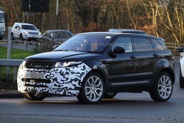 Новый Range Rover Evoque без камуфляжа - фото