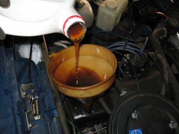 Ваз 2115: замена масла в двигателе собственноручно - фото