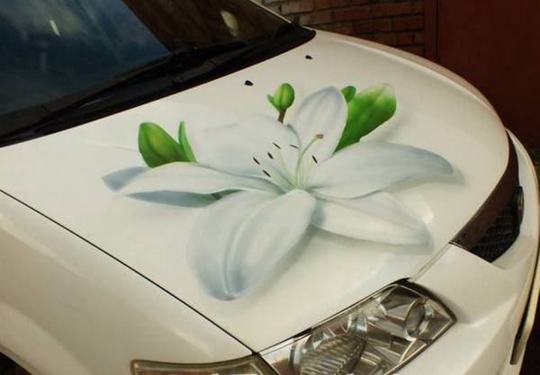 Рисуем краской на кузове автомобиля методом временной аэрографии - фото